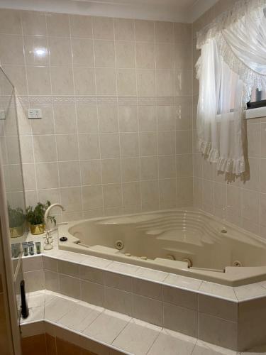 Bradburry Guest House in แคมป์เบลทาวน์