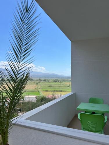 One-Bedroom Apartment with Garden View image 10