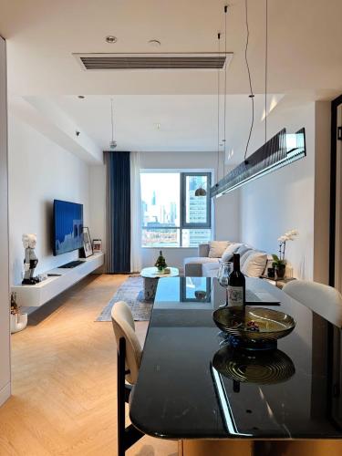 ZHome-Count luxury apartment, Шанхай (фото 8)