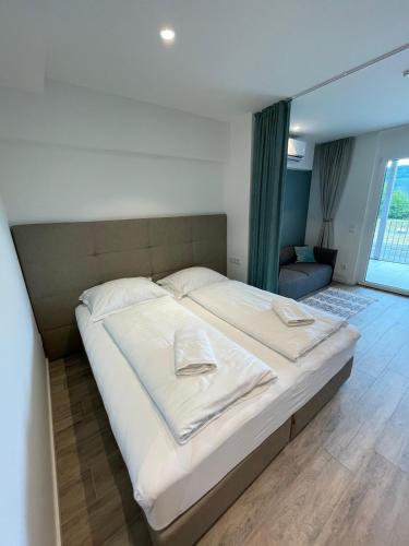 Stunning Worthersee -Double Units in Techelsberg