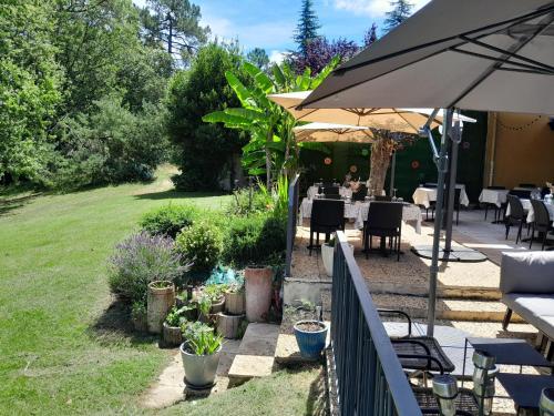 เลอ โดแมน ดู แตรัว (Le Domaine du Terroir) in มงติญัค