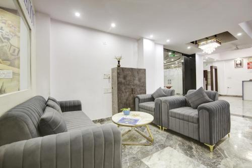 Lobby, Hotel S B INN @ PAHARGANJ in New Delhi