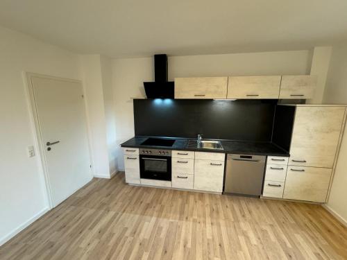 virtuve, WundP Living Wohnung mit Terrasse Parkplatz in Langweid am Lech