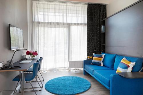 Living Suites - image 13