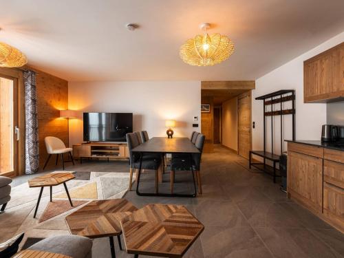 Grand appart haut de gamme 8p, skis aux pieds, vue Mont Blanc, balcon, parking, linge inclus - FR-1-351-199 - Location saisonnière - La Plagne-Tarentaise