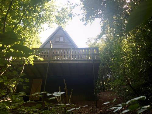 Chalet 230 I Gezellig chalet aan de rand van het bos - 5 persoons I Durbuy – khách sạn tại Petite Somme