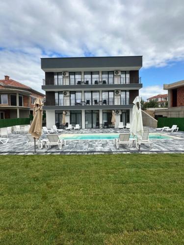 Lakeview Apartments in Veles