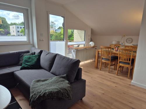 Ruhige 1-Zimmer Einliegerwohnung mit Küche und Bad in Großburgwedel in Burgwedel, Deutschland