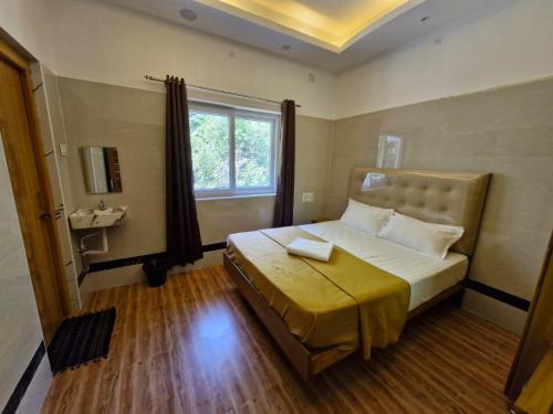 Saraa Grand in Courtallam