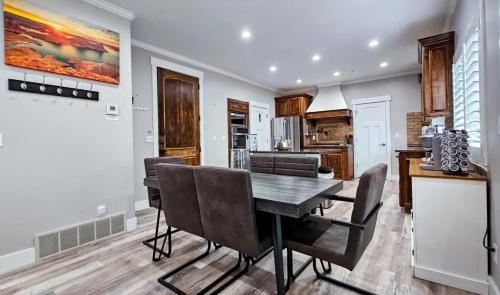 Powder Mountain Views & Golfing Pool Game Room Sauna - image 3