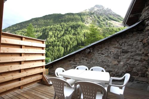 Bejárat, Les Cabasses 6 - Accommodation in a village house in Villar D'Arene