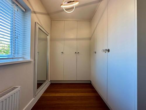 Stylish 2 Bed Apartment sleeps 4 in Begbroke
