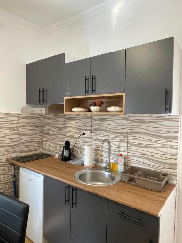 Seadmed, Apartman Maki 1 in Sombor