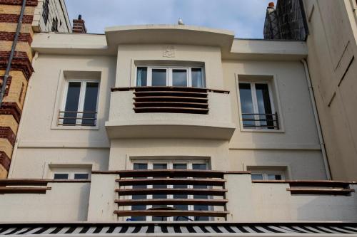 Exterior view, Le Gite de la Plage in Etretat