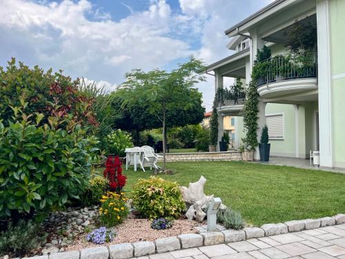 B&B Eremes - image 14