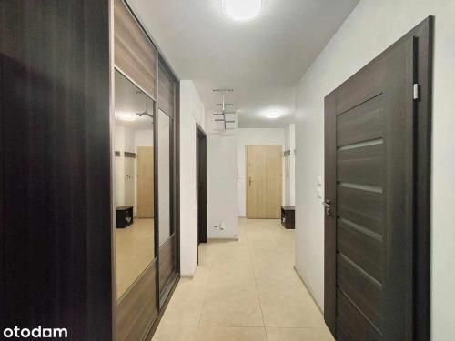 Przestronny apartament z balkonem blisko morza
