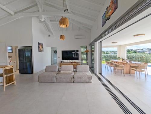 Nateina Home in แซ็ง-เฟลิกซ์