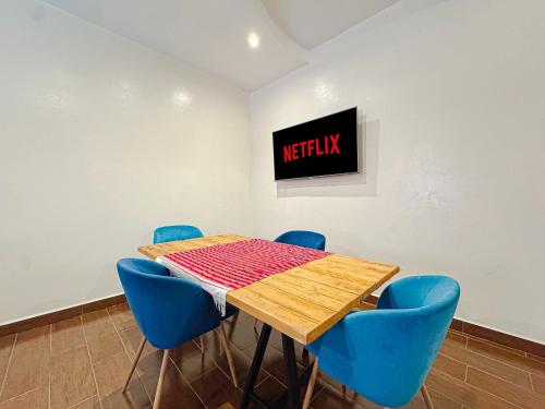 Elégant Appartement avec Piscine à Guéliz - image 11