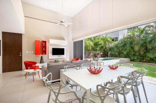 4 bedroom house- private pool!, Cancún (Foto 4)