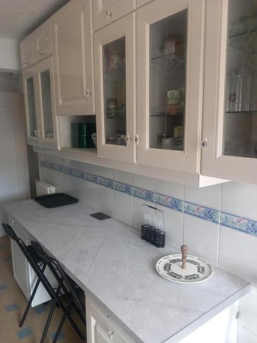 Chambre B2 dans un appartement en colocation, Marsiglia (foto 9)