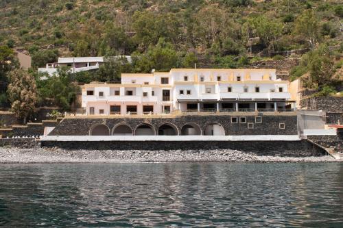 Hotel Phenicusa in Filikudi
