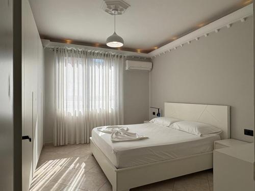 Laureta Central Apartment, Tirana (photo 8)