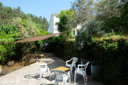 Vila da Fonte - Peaceful 3-bedroom Villa with Private Pool, Central Portugal in Campelo