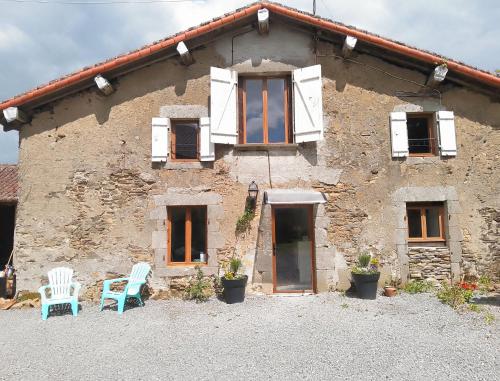 Utvendig, Apple Barn Cottage with 5 Bedrooms in Oradour-sur-Vayres