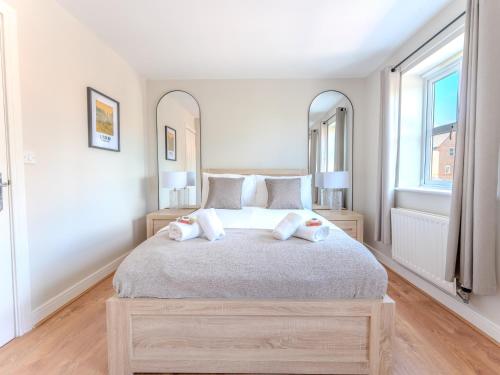 Lymm home 6 Bed 3 Bath Relocators Trades and Long Stays in Lymm