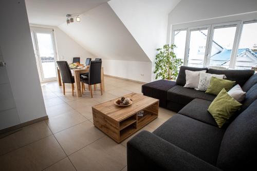 Two-Bedroom Deluxe Apartment with Garden View