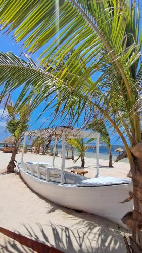 pludmale, KoKo Beach - Wooden Green House in Bilene