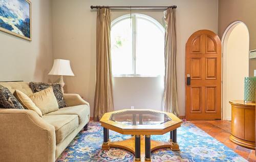 Elegant 1 Bedroom Apt In Beverly Hills - 10mins To Rodeo Drive