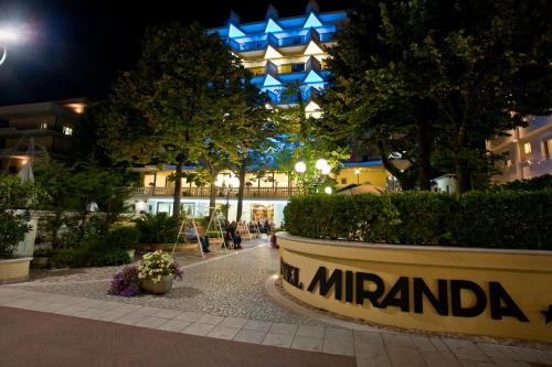 Hotel Miranda 5