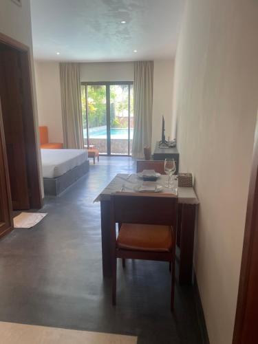 hotel photo