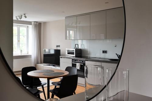 Central & Modern 2bdrm Apartment, Riga