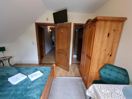 1 double bed