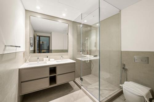 GRANDE SIGNATURE RESIDENCES - Luxury 2BR with Full Burj Khalifa Views, Dubaj (zdjęcie 9)