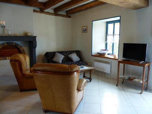 Gîte Louchy-Montfand 3 pièces 4 personnes - FR-1-489-178 - image 5