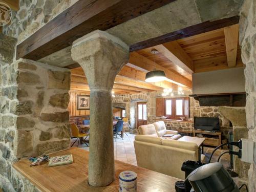 Gite de Charme 6 Pers avec Jardin Clos a Montarcher - FR-1-496-11 in Charbonnieres-les-Bains