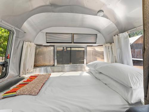 1 double bed