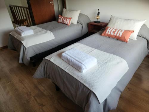 Dúplex Las Pircas - 2 Habitaciones, Parrilla y Lavarropas - Apartment - Esquel