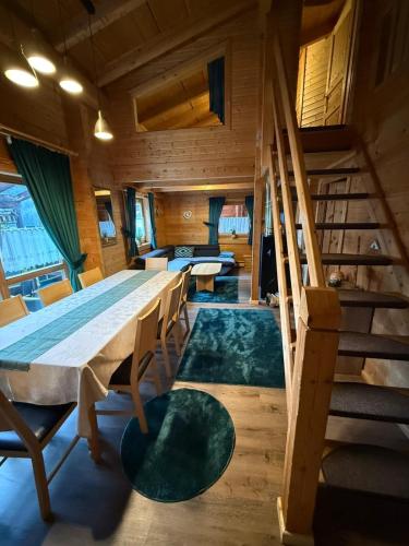 Létesítmények, Feriendorf Tauerngast in Hohentauern