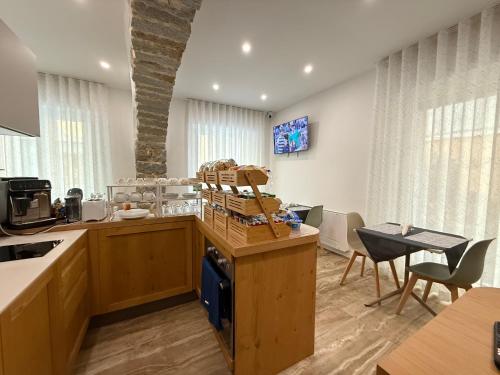 Exoria Luxury Rooms & SPA in นูออโร