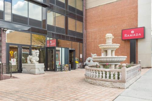 Ramada by Wyndham Flushing Queens in Queens, USA