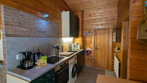kuscheliges Waldhaus Kaminknistern in Himmelpforten