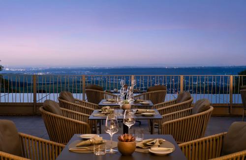 Restaurant, WALDWEIT Rheingau Hotel und Retreat in Kiedrich