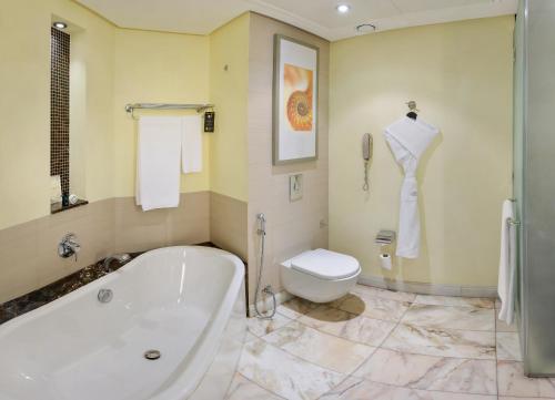 ソフィテル アル コバール ザ コーニッシュ