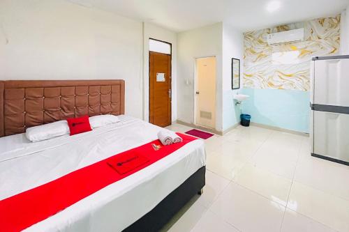 RedDoorz at STM Suite Medan Amplas, Medan