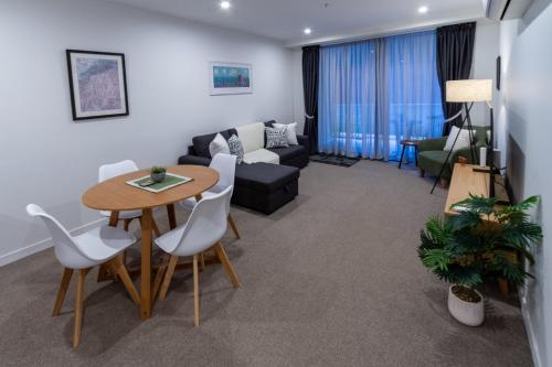 CBD Stay Apartment - Parking & Walk to One NZ Stadium, Christchurch