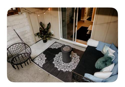 Lower suite in family friendly townhome, Victoria (Foto 10)